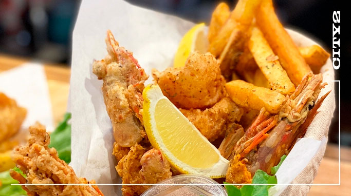 Lækre fiskeretter og skaldyrsretter hos Den heldige fisker i Staderne i City2 i Taastrup